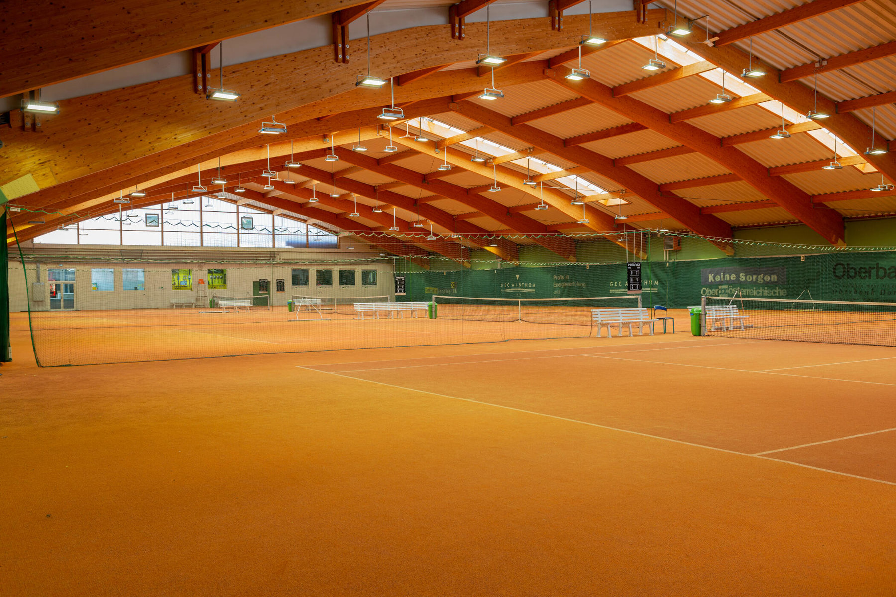 Tennishalle der hellmonseder sport:stätten in Linz