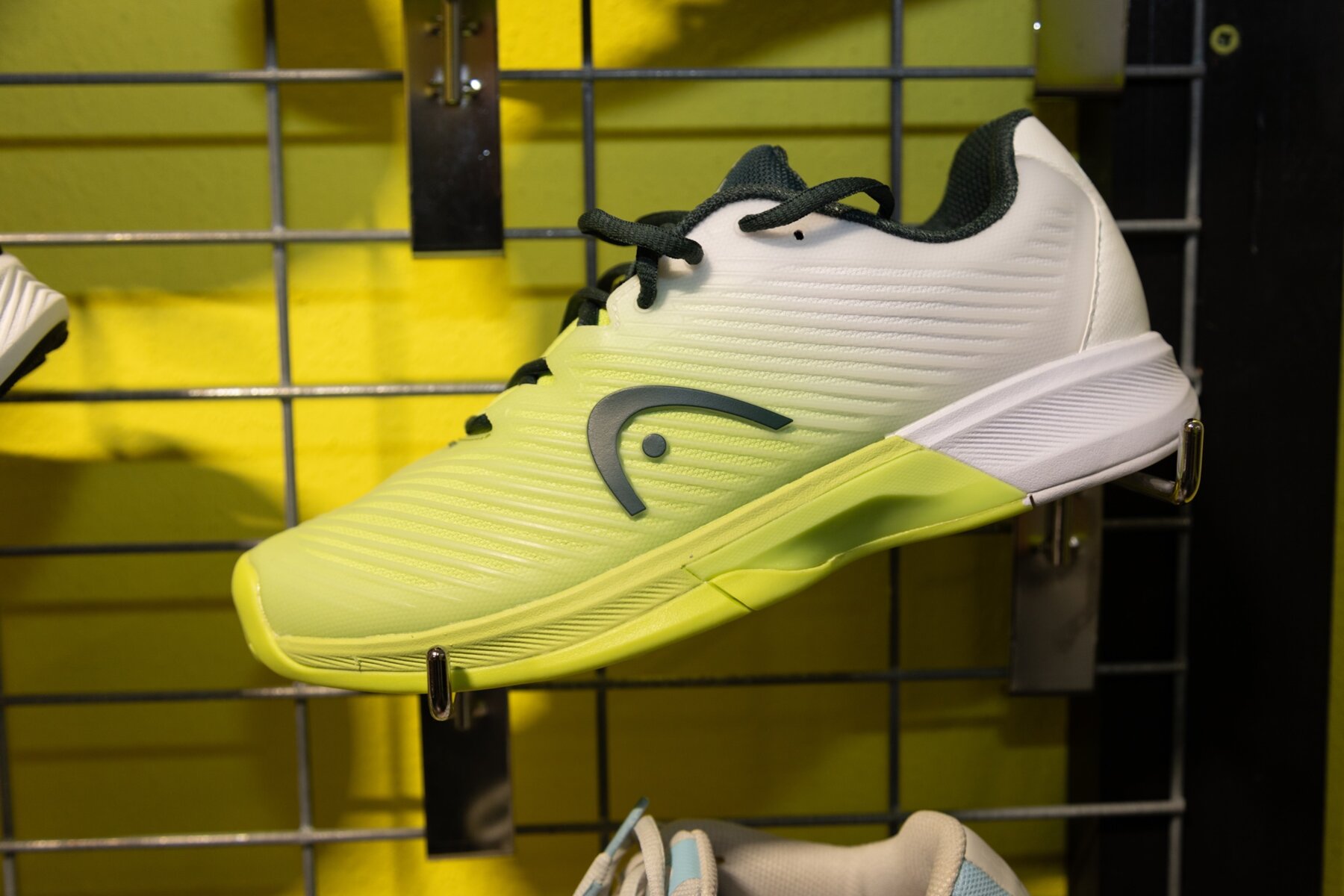 Hellmonseder Tennisschuh